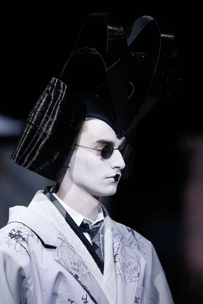 Look 91